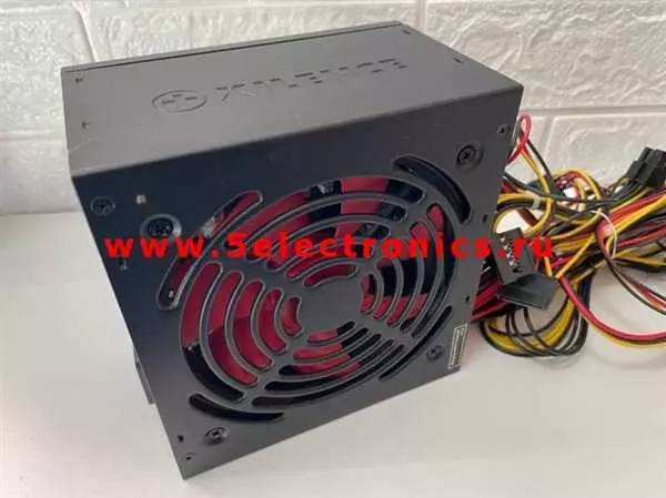 Блок питания Xilence 700W - надежное и мощное решение для вашего компьютера