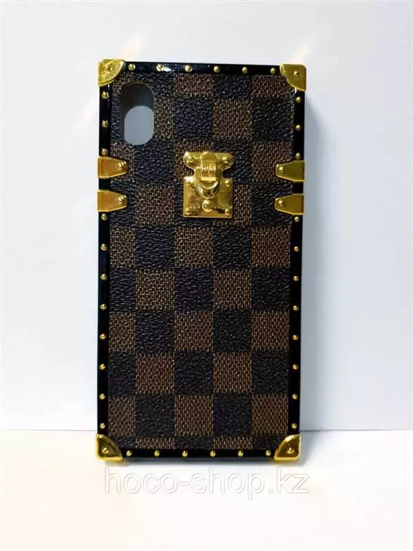 Чехол на iPhone Луи Виттон