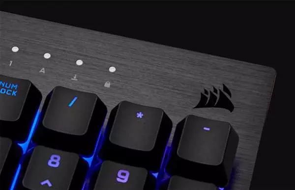 Corsair K60 RGB Pro