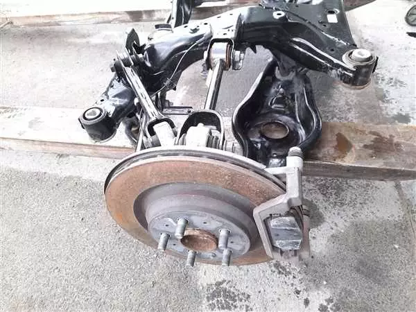 Подвеска Tesla Model 3