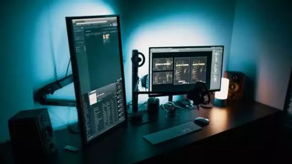 Вертикальный монитор – отличный способ повысить эффективность работы!